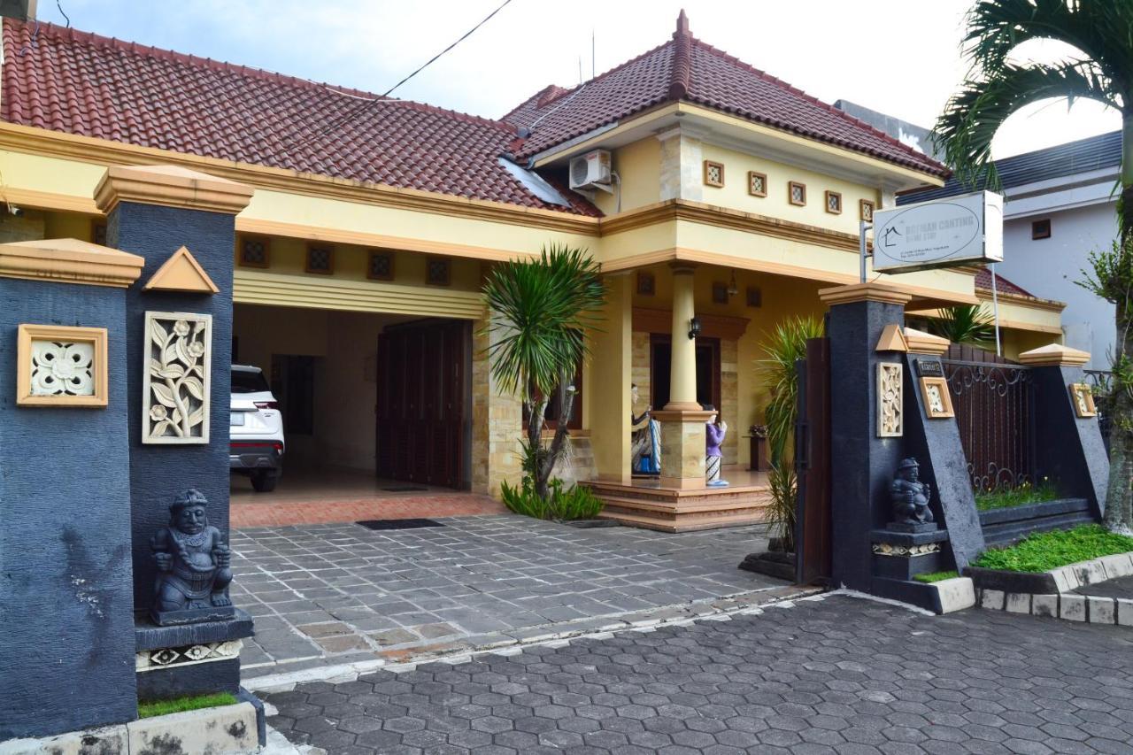 Roemah Canting Homestay Yogyakarta Esterno foto