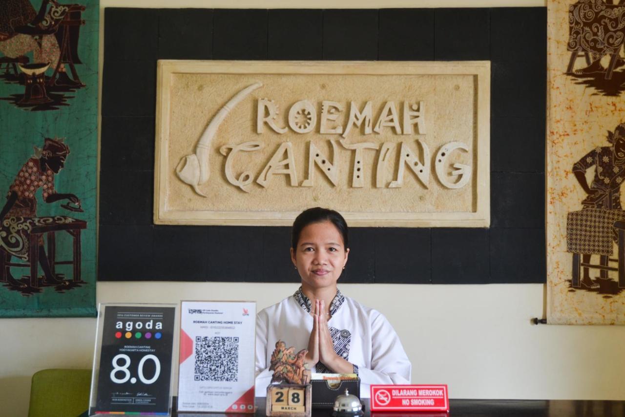 Roemah Canting Homestay Yogyakarta Esterno foto