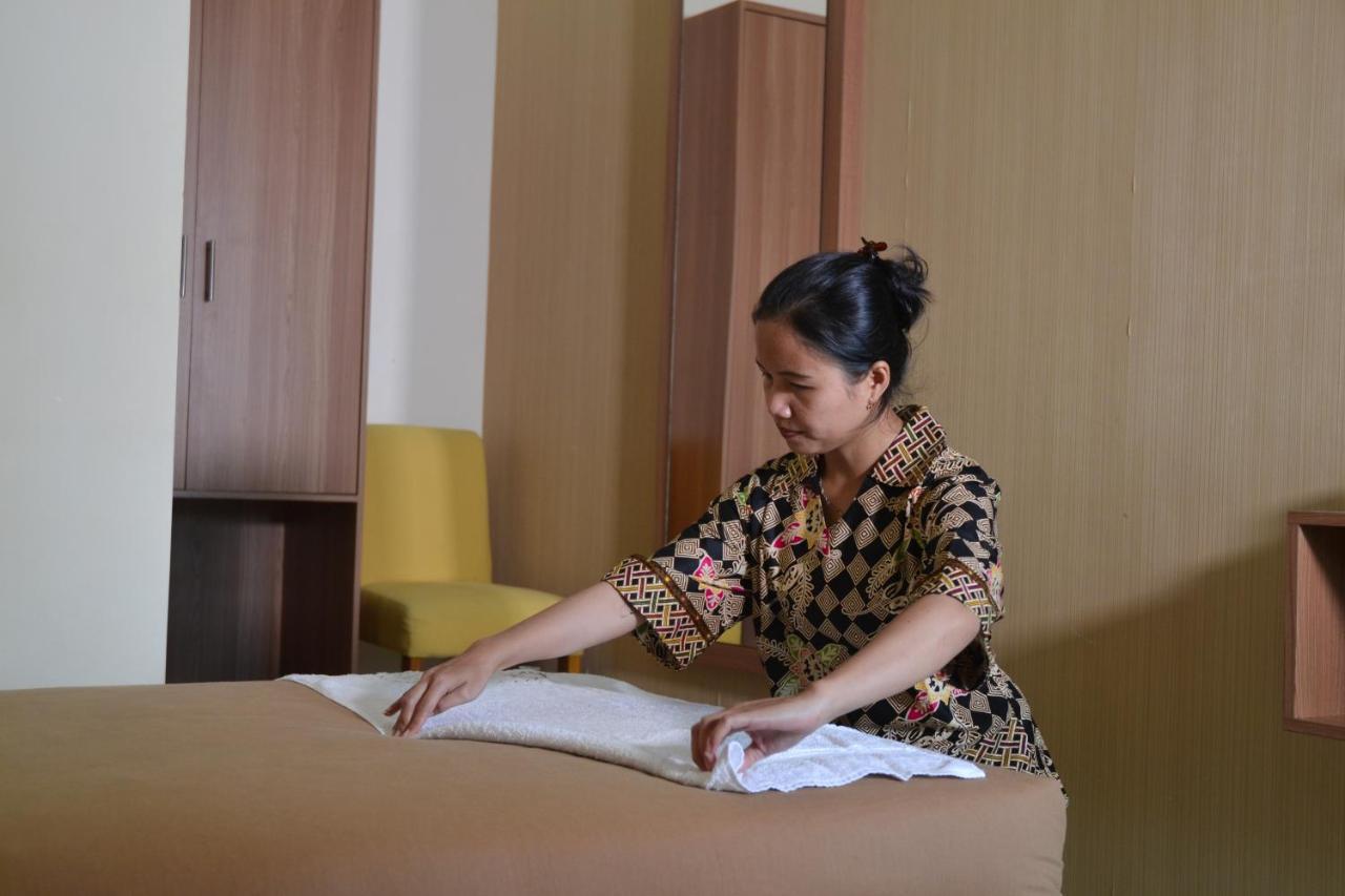 Roemah Canting Homestay Yogyakarta Esterno foto